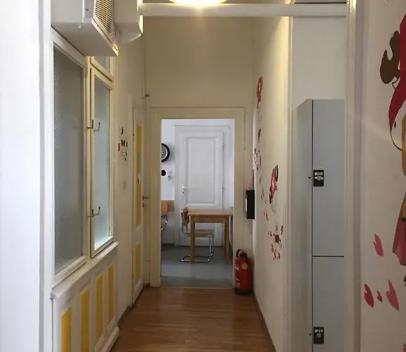 Chichilli Hostel * Vienne