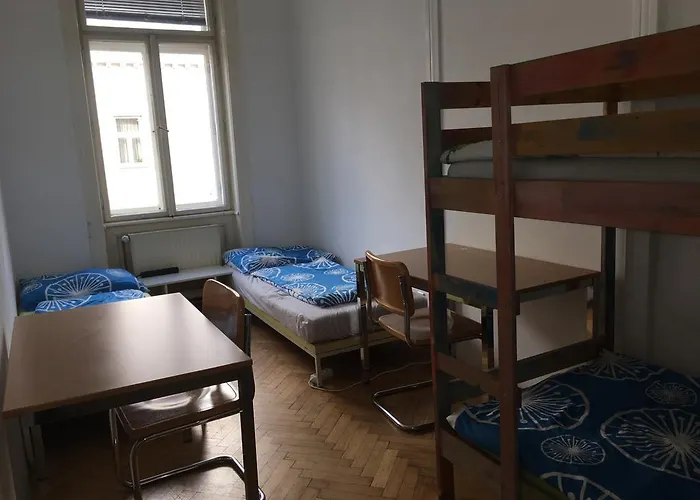 Auberge de jeunesse Chichilli Hostel *